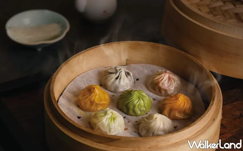 ▲點水樓特色天然蔬果原汁七彩小籠包色彩繽紛令人垂涎。 圖/點水樓提供;窩客島編輯李維唐整理
