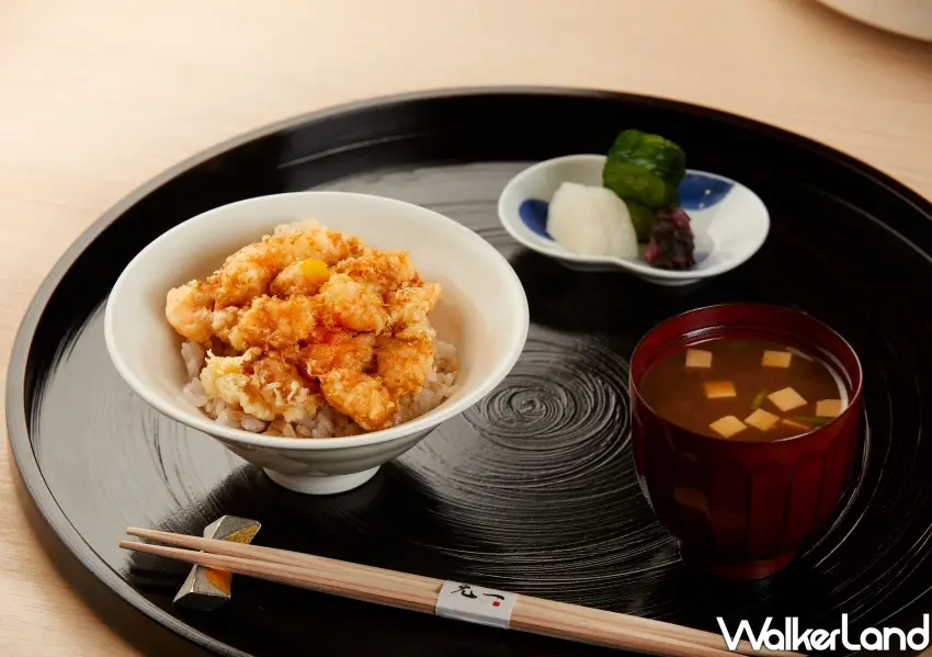▲「元一天婦羅」頂級日式天丼將海鮮鮮甜原汁與極致酥脆麵衣完美結合。