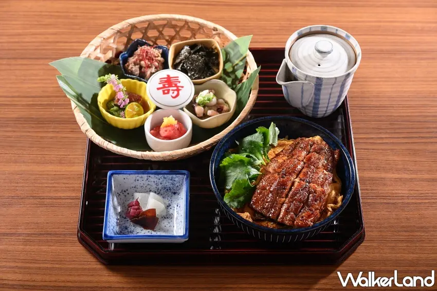 ▲全新「鰻魚玉子茶泡膳」擺脫傳統玉子燒做法改以平鋪呈現,並加入柚子皮丁點綴,打造濃郁又帶有清雅柚香的極致口感。圖/小倉屋提供;窩客島編輯李維唐整理