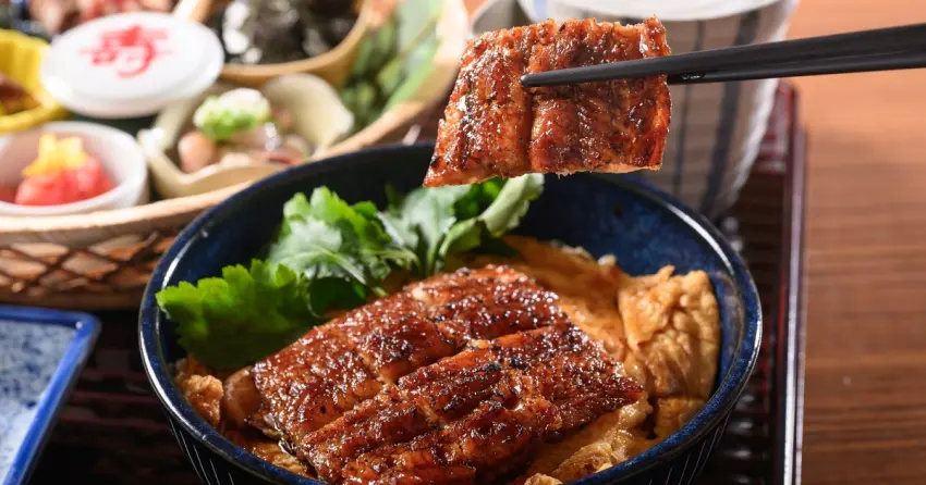 鰻魚祭買一送一！小倉屋全新鰻魚玉子茶泡膳，再攜手大苑子、樂扣樂扣推出五大限定亮點活動。