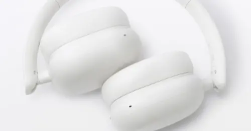 純白簡約外型超美！ MUJI無印良品首款「降噪全罩式耳機」開賣，續航力70小時CP值超高。