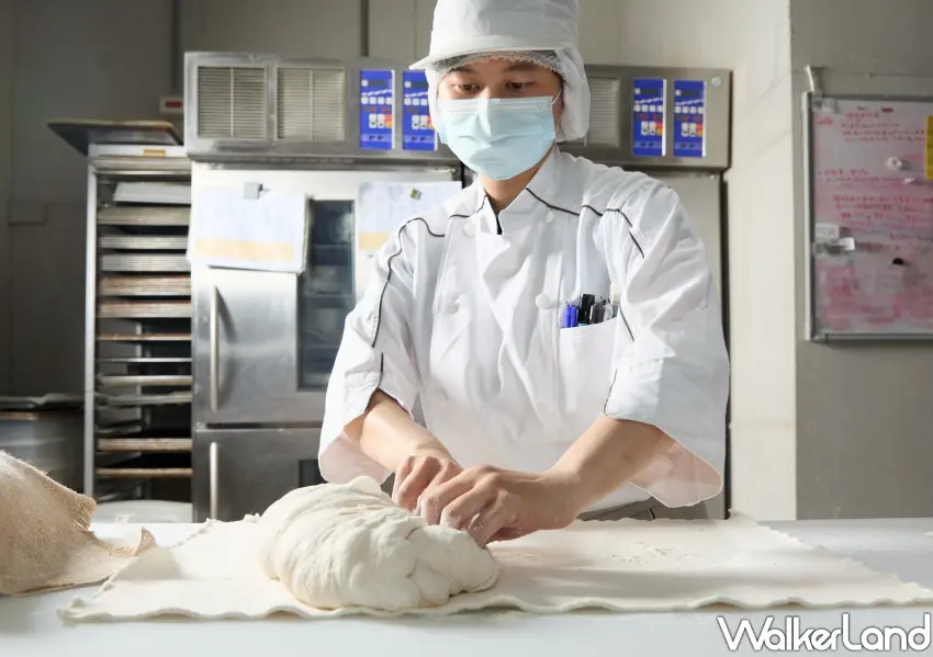 ▲味覺的感動主廚堅持每日限量手作麵包,歷經18小時熟成孕育純粹小麥甘甜。