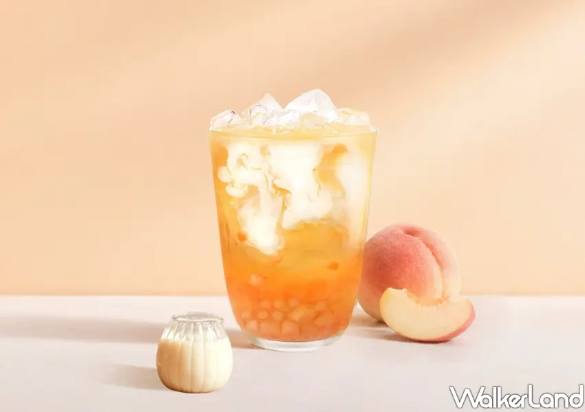 ▲桃桃烏龍奶茶完美融合茶香與香醇奶香,吃得到果肉也是老賴茶棧這次的滑順主打。