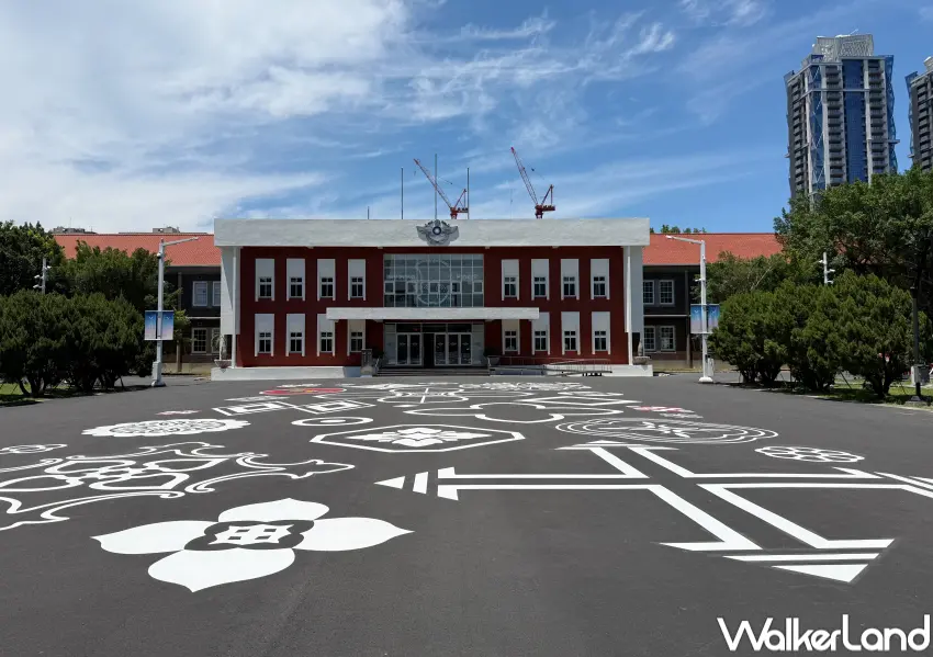 ▲2026臺灣文博會文化策展區於空總國家文化基地古蹟大樓登場,5大主題展區結合台灣文化IP即日起至8/31開逛。(攝影:鄭亦庭)