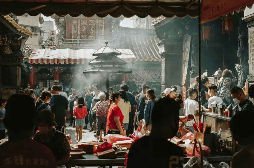 ▲小孟老師提醒八大生肖在農曆七月將面臨截然不同的財運與沖煞運勢。