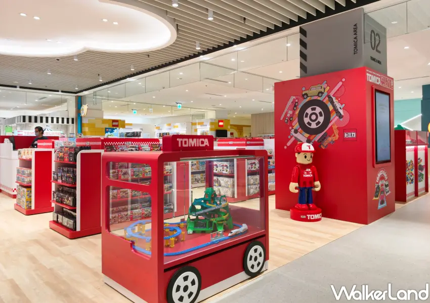 ▲SOGO大巨蛋IP小物潮玩天堂！5樓集結樂高LEGO、TOMICA小車車、楽玩多 WAYTOFUN等玩具、潮玩公仔盲盒小物。(攝影：鄭亦庭)