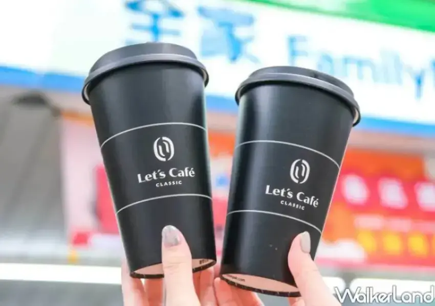 ▲全家咖啡限時推出寄杯優惠。(攝影:編輯 鄭雅之)