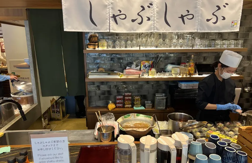 ▲每天早晨都由職人一點一點製作出來,在一一推出讓旅人任意挑選自己最喜愛的九宮格。