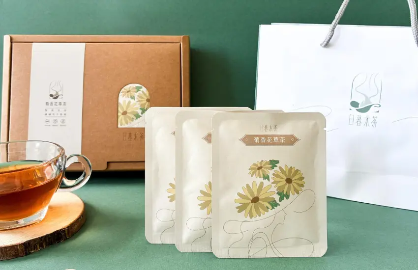 ▲日暮禾茶今年中秋推出多款花草茶,桂花、菊花、玫瑰等各具特色,對喜愛茶的同好是最適合的禮盒選擇。