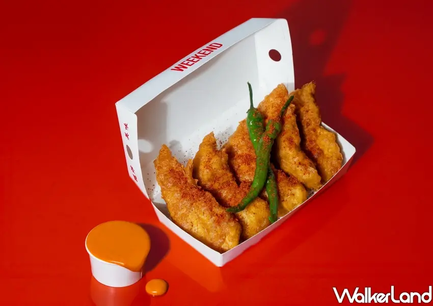 ▲週末炸雞俱樂部推出熱門品項辣台妹炸雞,外皮酥脆帶勁,為漢堡嘉年華帶來最令人滿足的過癮肉食體驗。