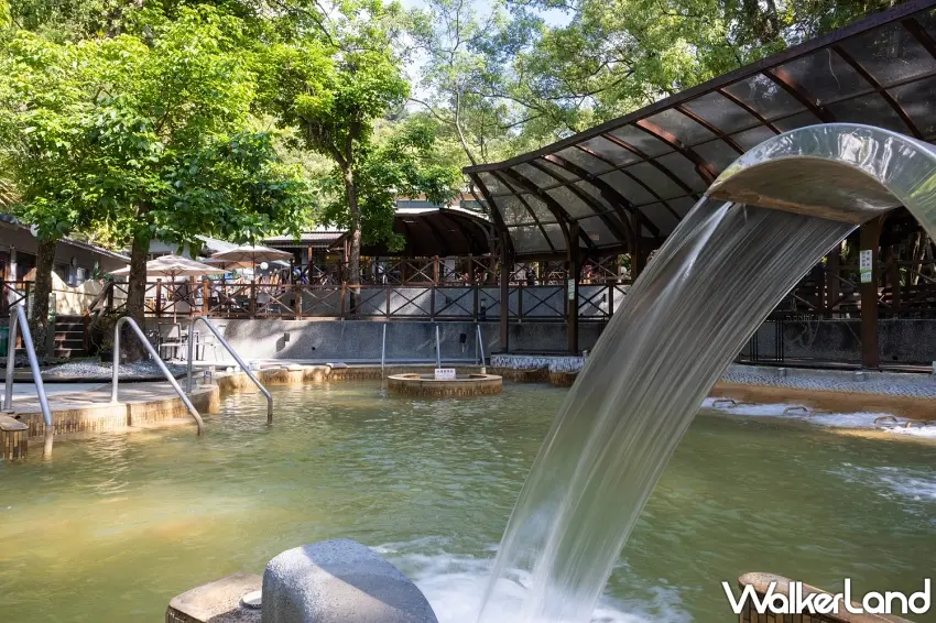 ▲旅客可暢享瑞穗知名「黃金湯」溫泉、露天水療SPA設施與蒸氣室,在山林綠意中放慢步調,享受愜意療癒的花東假期。 圖/天成逸旅-蝴蝶谷提供;窩客島整理