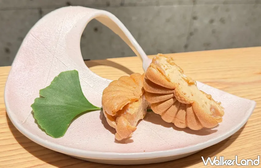 ▲一口咬下香酥的最中餅皮,裡頭滿滿的無花果果香與冰淇淋完美交融,清甜滑順不膩口,完全是幸福感爆棚的甜點結尾。圖 / 編輯 李維唐 攝