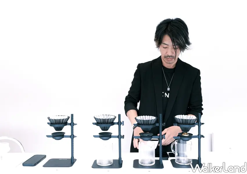 ▲日本淺焙咖啡代表名店「GLITCH COFFEE & ROASTERS」也來台獻藝,由專業職人現場展現精湛手沖技術與極致風味。