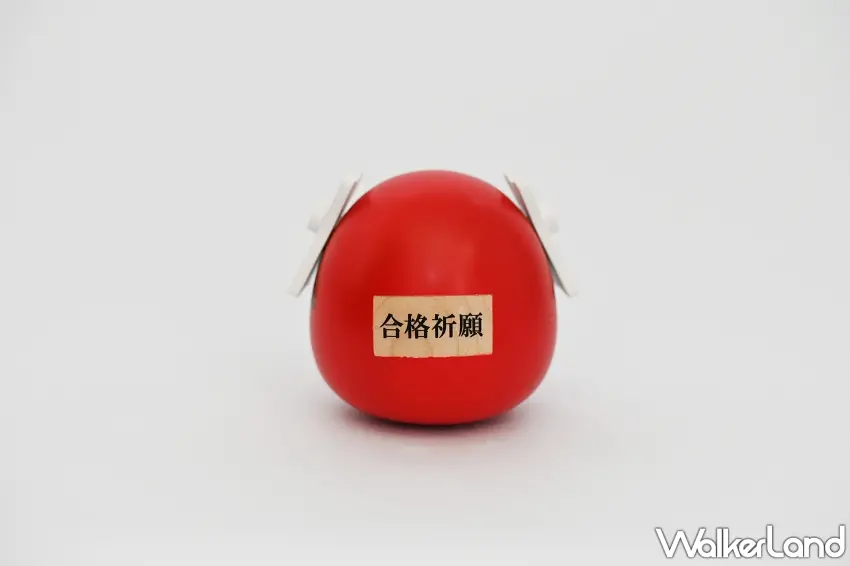 ▲背後留有專屬客製化空間,貼上合格祈願貼紙秒變最強應援小達人,滿滿祝福陪伴你衝刺每個重要時刻。圖/不二家提供;窩客島整理