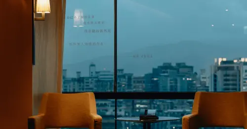 開箱誠品行旅全新主題樓層！攜手秋刀魚雜誌打造今天是我讀書日，體驗黑膠與手沖咖啡再送質感托特包