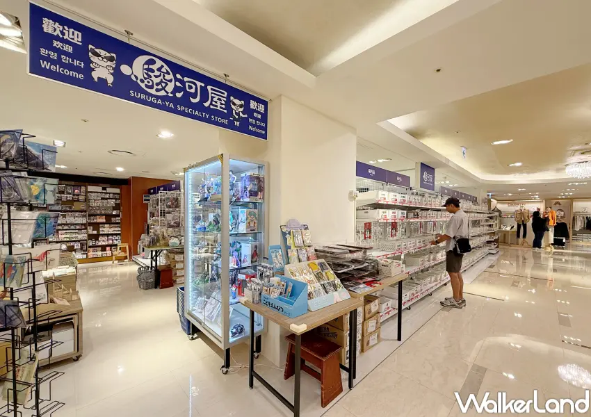 ▲全台唯一駿河屋正式實體店!駿河屋藏在台北東區明曜百貨6樓,超人氣動漫周邊最低50元。(攝影:鄭亦庭)