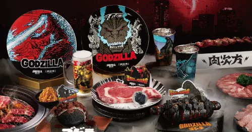 哥吉拉真的攻進燒肉店了！肉次方12間門市變怪獸世界，現切牛排、黑色甜點與限定周邊登場