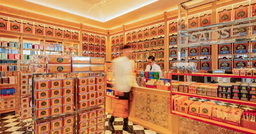Bacha Coffee插旗台北中山商圈，摩洛哥奢華咖啡空間藏200多款精品咖啡一次逛