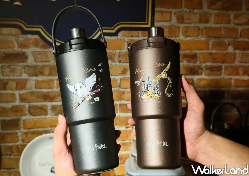 ▲預計10月底上市的SNAPWARE 316不鏽鋼保溫保冰雙飲杯,具備950ml大容量與雙飲口設計,兼具便攜機能與經典圖騰收藏樂趣。