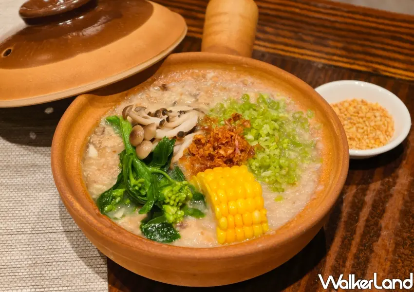▲巧妙灑上濃郁香蔥與油蔥酥提味,這碗春水堂古早味芋頭粥讓人一吃就上癮。(攝影:鄭雅之)