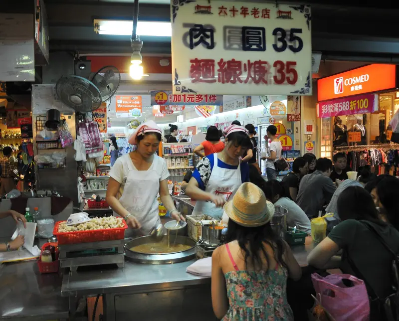 基隆夜市肉圓麵線庚