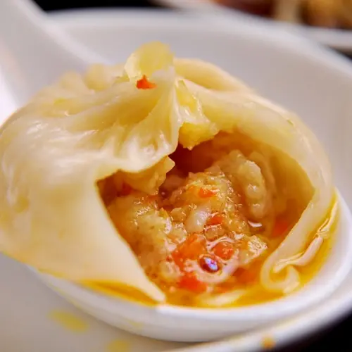 【窩客島週三小食堂】小心燙口的爆漿噴汁鮮肉湯包啊！