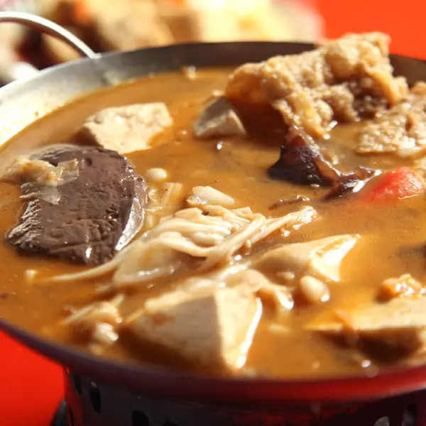 夜市麻辣臭臭鍋