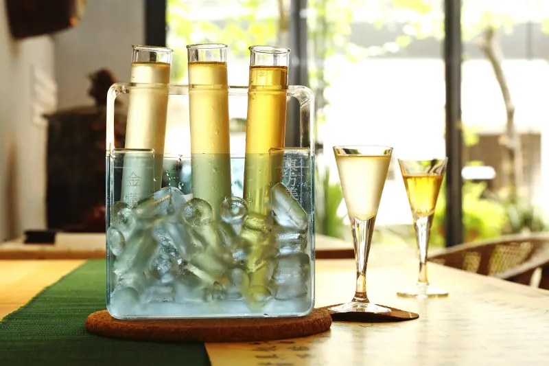 串門子茶館Stop By Tea House