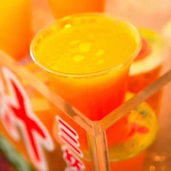 爽冰現榨柳橙鮮果汁