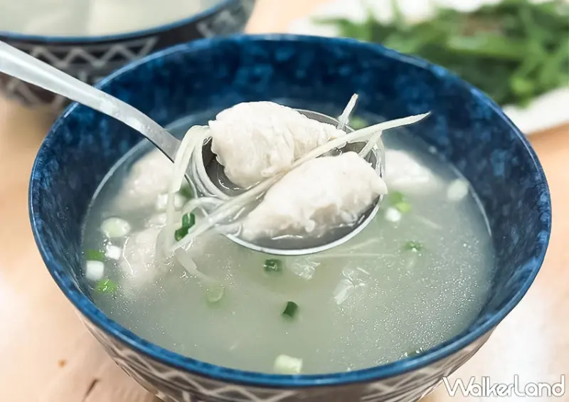 大甲鎮瀾宮美食！鼎鱻鮮魚湯 在地人都推這間，菜單蔥燒石斑魚必吃。
