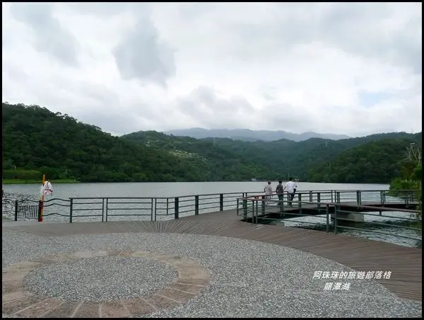 宜蘭礁溪。慢步龍潭湖