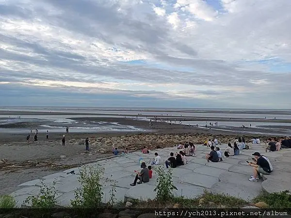 新竹市南寮漁港吹吹風