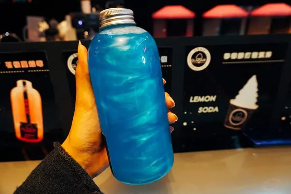 《信義美食》GLAM AIR**超吸睛~~把整個銀河裝進杯子的夢幻飲料♥♥♥