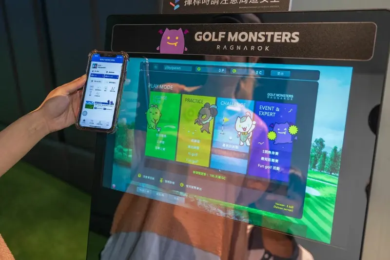 GOLF MONSTERS｜室內竟然也能打高爾夫！最新2025台北松山區景點推薦，聯誼、團建、商務聚會超時尚都會運動，不怕風吹雨淋的台北高爾夫球場推薦