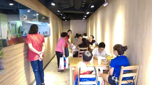 賴客咖啡：鬆餅/吐司/茶/咖啡通通有(捷運三重國小)