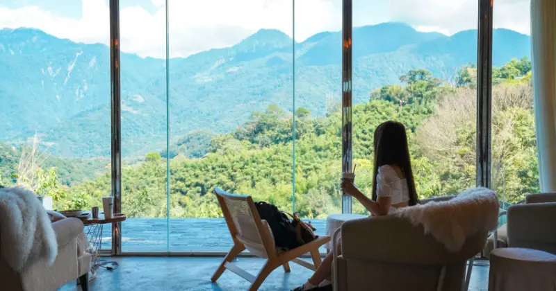 南投清境景觀咖啡廳！Mountain bica cafe不限時夢幻景觀，享壯闊山景下午茶。