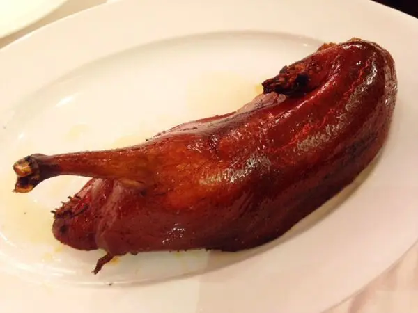 潮江燕: 10大烤鴨第2名 咔滋脆皮鴨