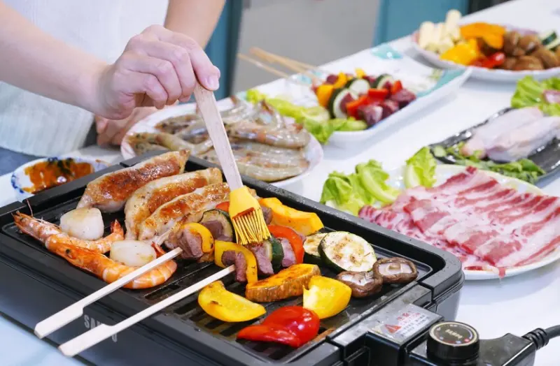 台北市松山區愛上新鮮聖凱師澎派牛多多烤肉組 海陸全包，宅在家享受豐盛烤肉料理