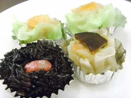 好多選擇又價格親民的極鮮火鍋--板橋旗艦店(圖多)