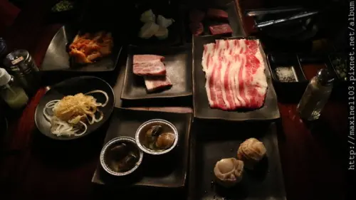 【台北美食】內湖好吃燒烤吃到飽--樂群三町碳火燒肉@劍南路捷運站