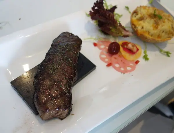 飛饗創意西式料理 義大利麵 燉飯 排餐 約會聖地 姐妹聚餐