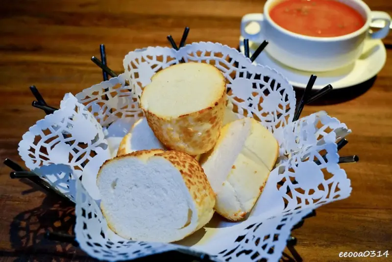 台北牛排推薦｜亨利客原味炭烤牛排，老饕牛排88折嚐鮮、A5和