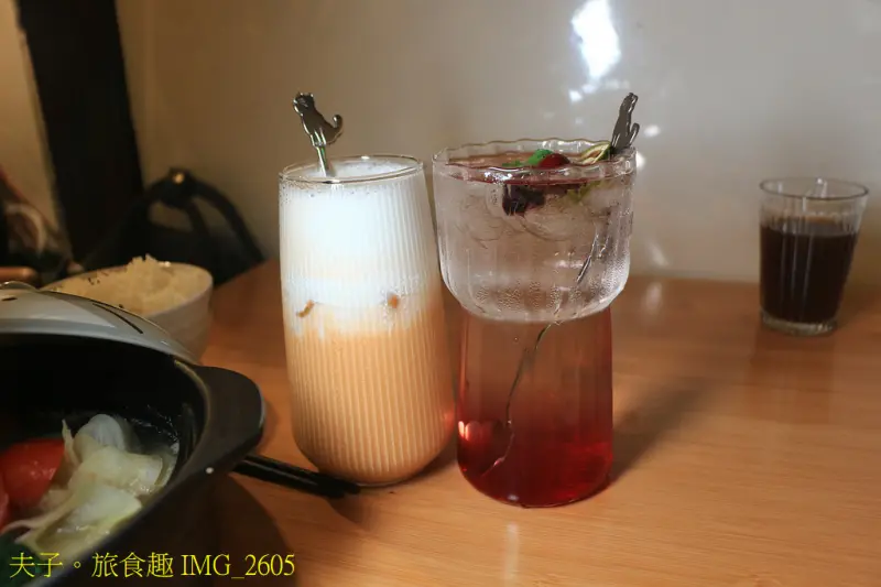 台南 赤崁東街日式宿舍 角落有貓 歷史建築變身寵物餐廳