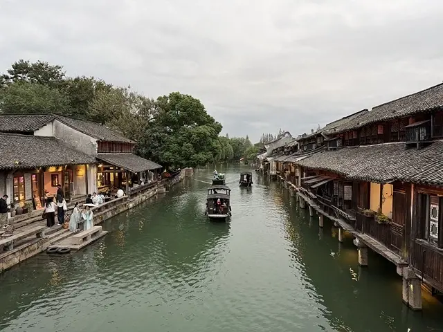 2025蟹逅故事江南D3. 10/20㊀📸烏鎮風景區、和合二
