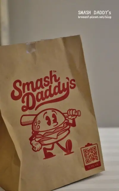 《泰國清邁自由行》Smash Daddy’s Burgers CNX│粉紅可愛風美式復古漢堡店