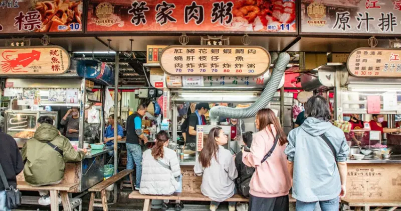 大稻埕美食推薦葉家肉粥，白鍾元也愛的廟口古早味小吃