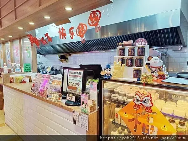 點22港式點心專賣店 新竹東門店吃宵夜，鱸魚蛤蜊海鮮粥清爽有