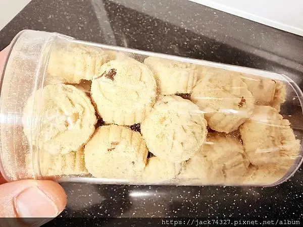 {澳門美食}澳門手信推薦：全澳門最好吃的杏仁餅「最香餅家」，