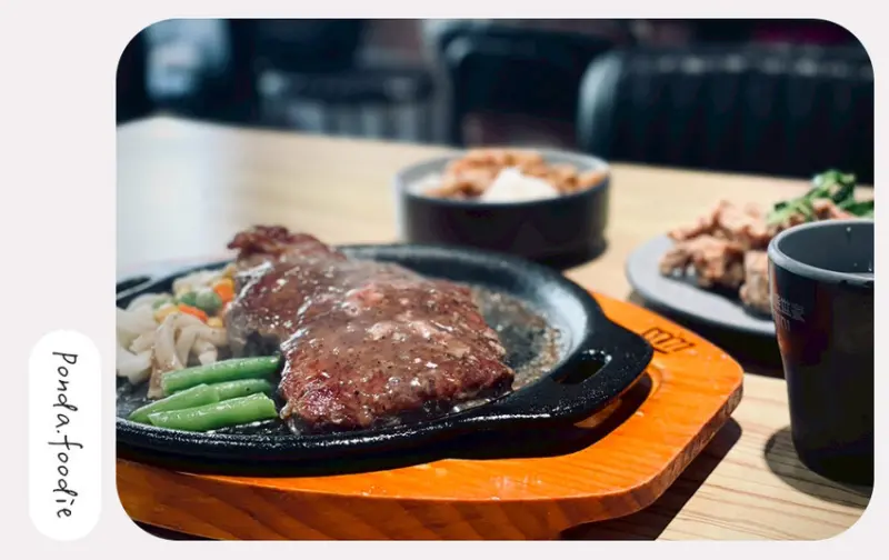 貴族世家mini承德店|貴族輕奢食尚新風格，299元起牛排加自助吧吃到飽~