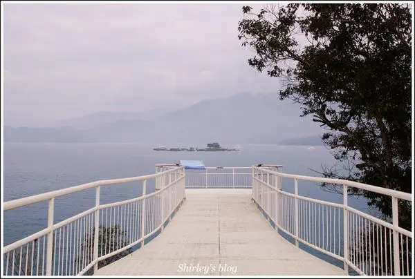 日月潭.向山眺望平台